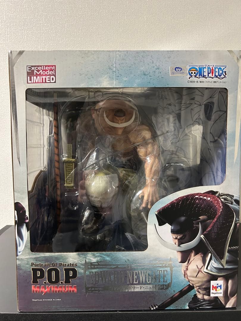 P.O.P maximum 白ひげ 未開封 輸送箱あり