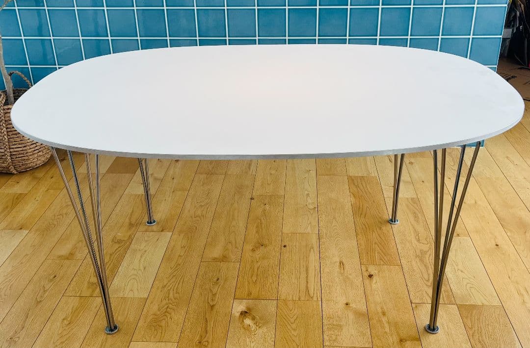 Fritz Hansen スーパー楕円テーブル B612