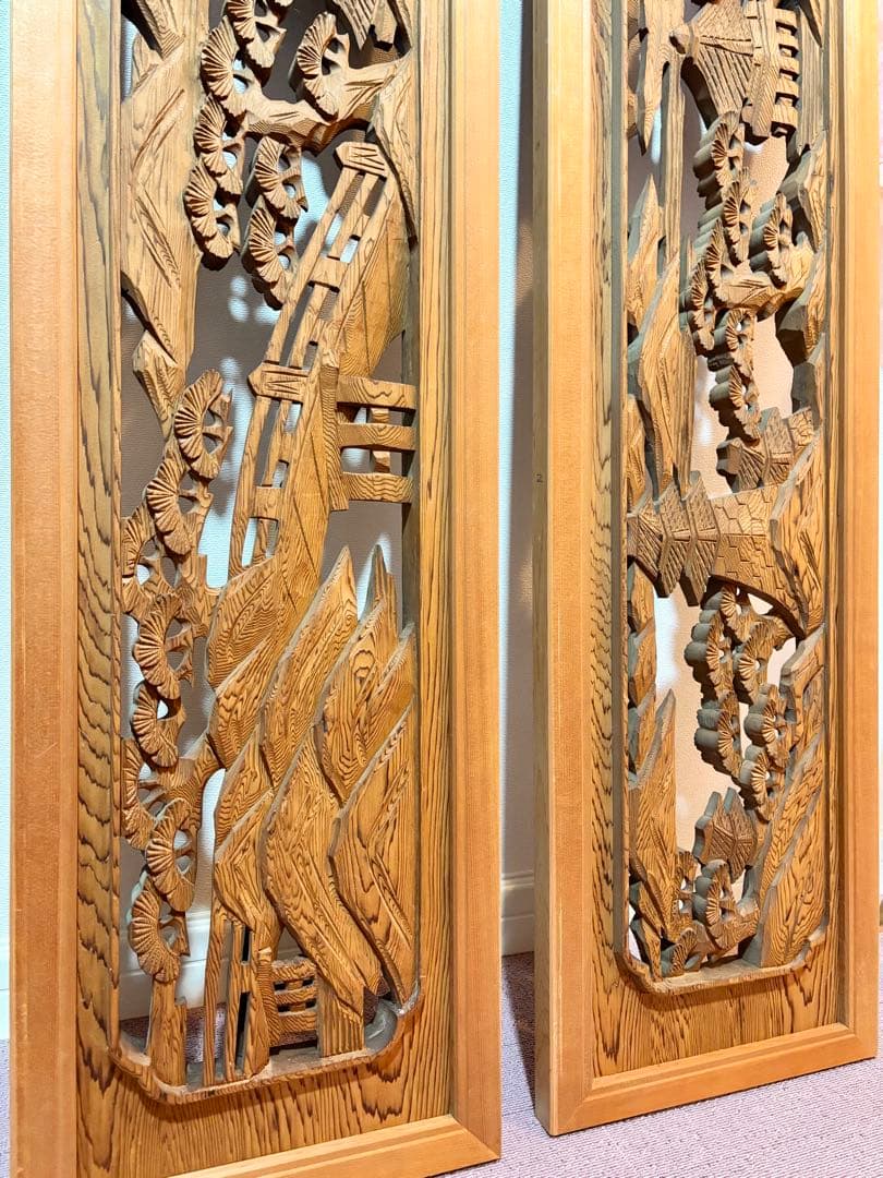手彫り　欄間　一対