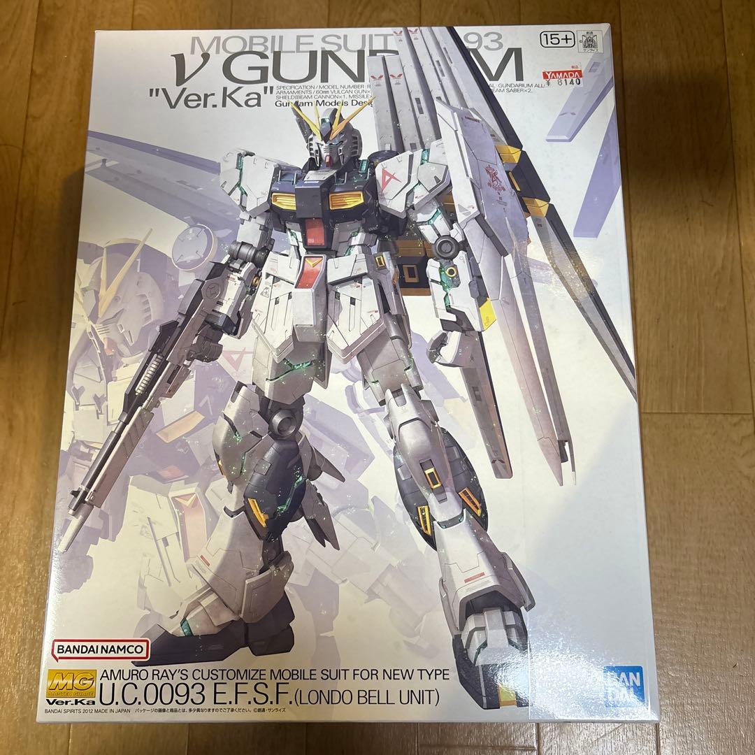 MG 1/100 νガンダム Ver.Ka プラモデル　新品
