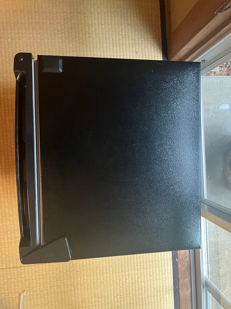 木目調 キューブ型冷蔵庫（PRC-B051D-M）