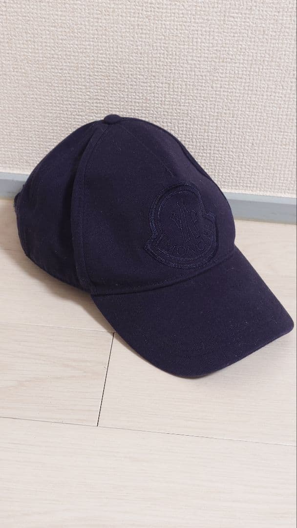 MONCLER ネイビー ベースボールキャップ