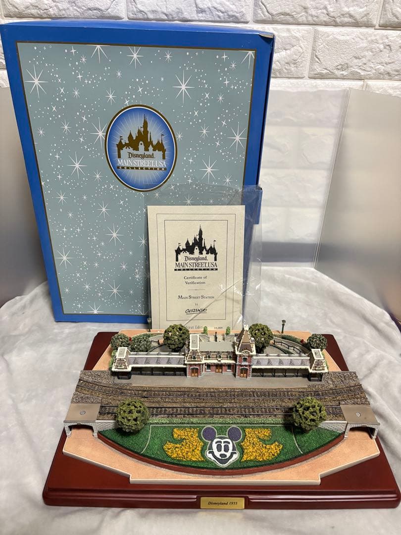 オルショウスキー メインストリートステーションライトアップフィギュア ディズニー