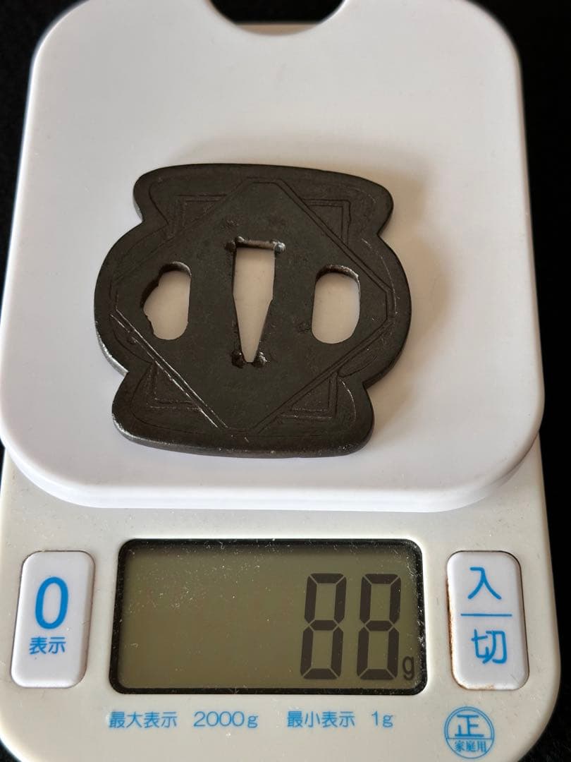 古美術　鉄地刀鍔　古刀剣装具　　時代物　25CB