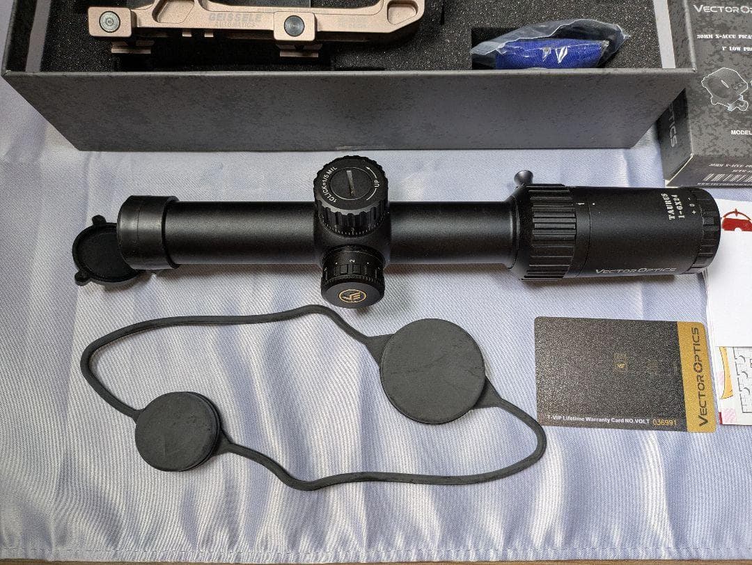 伝*J様 Vector Optics SCFF-27 Taurus 1-6x24