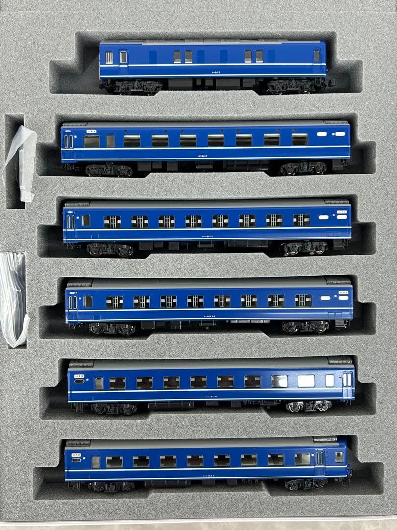 KATO 10-811.812 寝台特急「ゆうづる」6両基本、6両増結セット