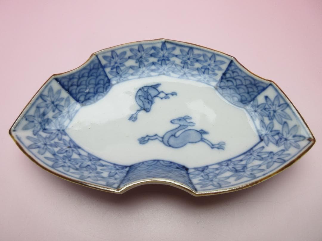 時代 染付 角福 鹿と紅葉模様 変形皿 3枚 61228