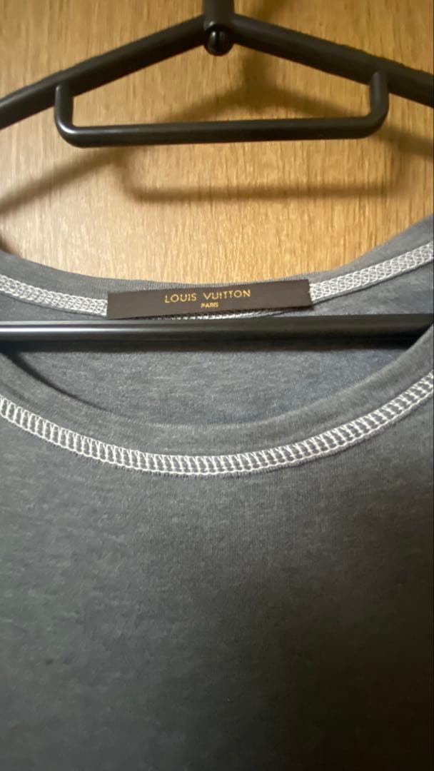 ❗️最終値下げ❗️LOUIS VUITTON グレー Tシャツ
