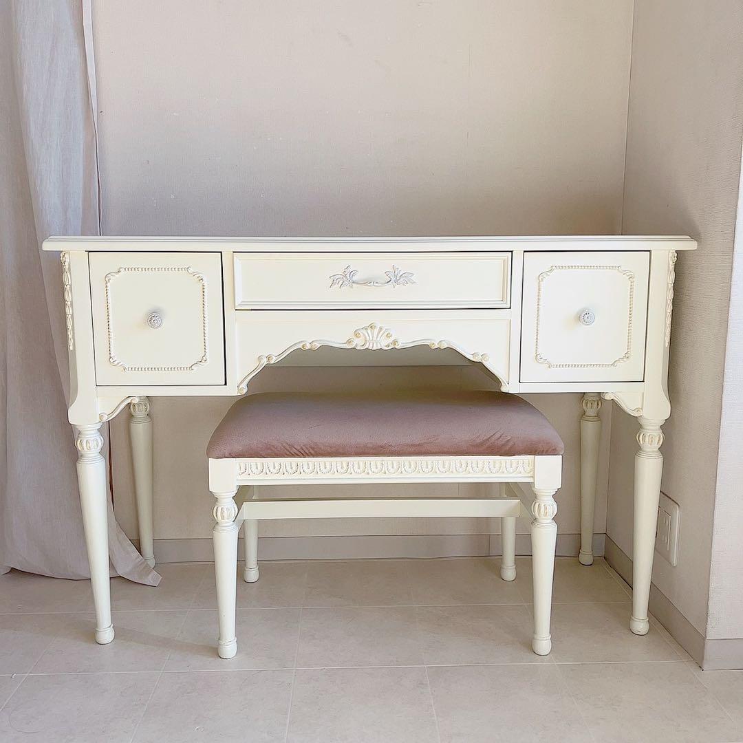 emiri　　アンティーク　シャビーシック　椅子　チェア　スツール