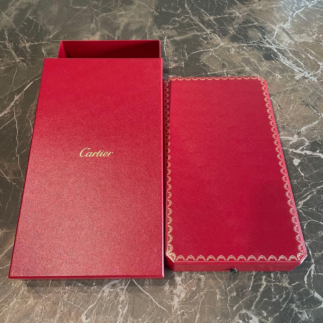 Cartier ギフト箱 アクセサリーボックス　大