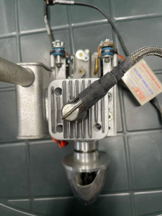 中古品　DLE55  ガソリンエンジン