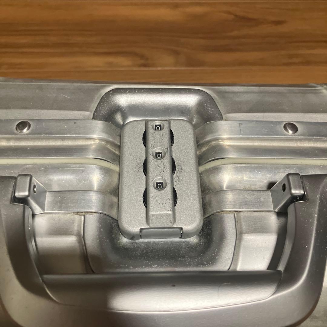 J*k様 リモワ ピッコロ