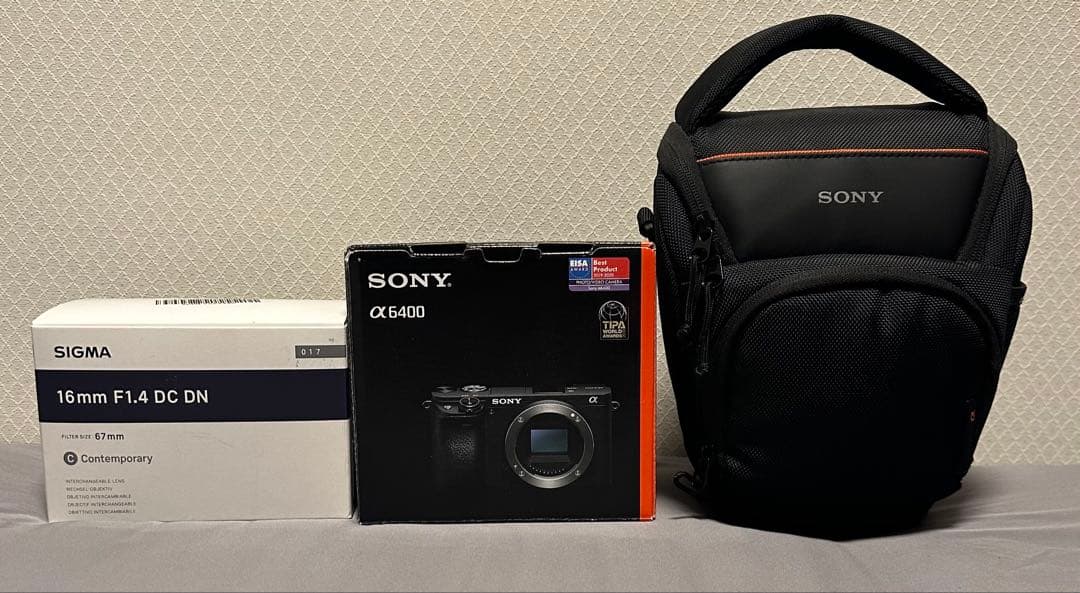 美品！ SONY α6400 + 16mm F1.4 （SDカード2枚付）