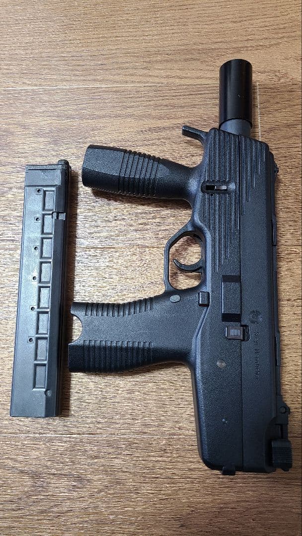 希少 KSC Tmp ガスサブマシンガンエアガンガスガン18禁箱なしマガジン1本