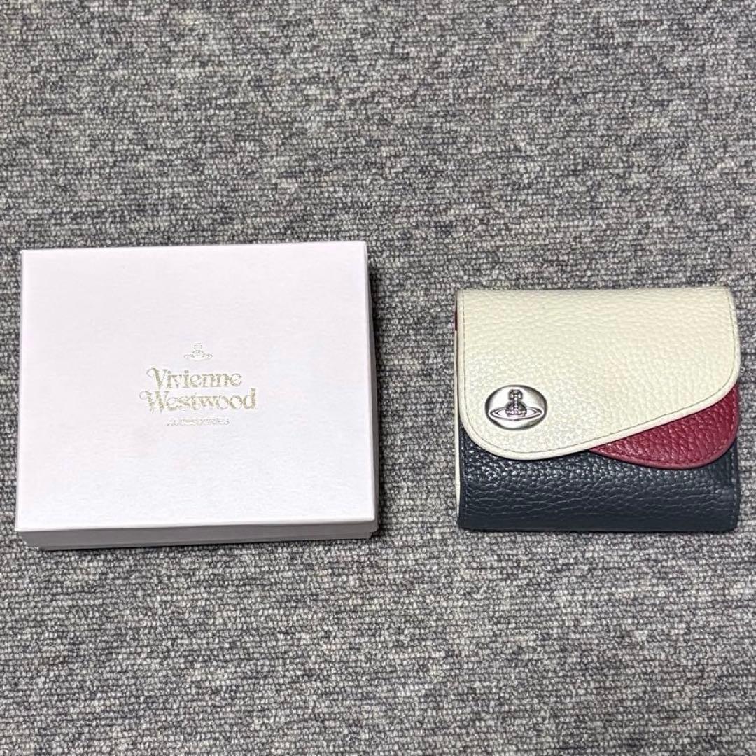 【緊急値下げ】 Vivienne Westwood ダブルフラップ二つ折り財布