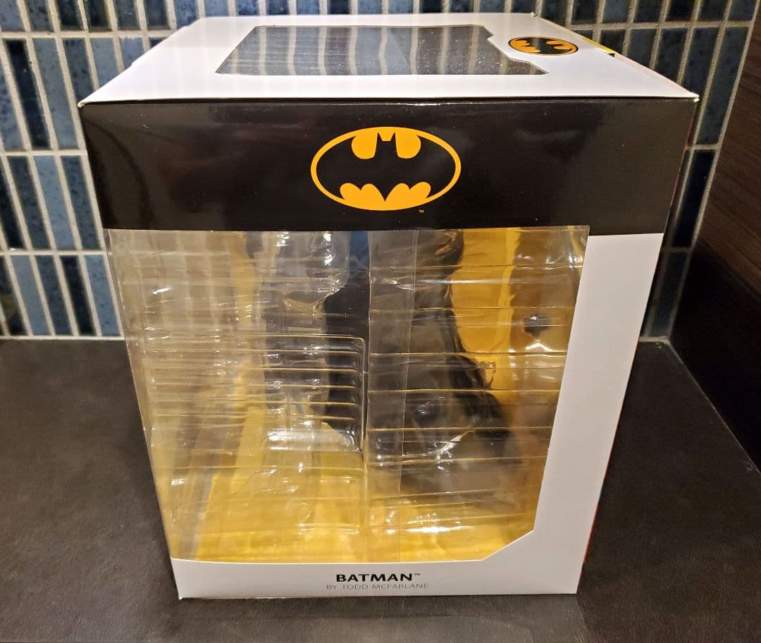 DC BATMAN フィギュア(DC バットマン by トッド・マクファーレン)