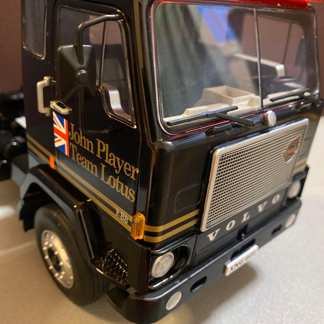 1/18 ボルボ　F88