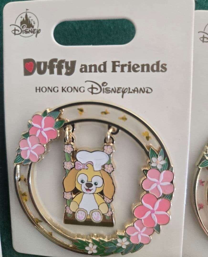 【新品未使用】香港ディズニーDuffy and Friends ピンバッジ