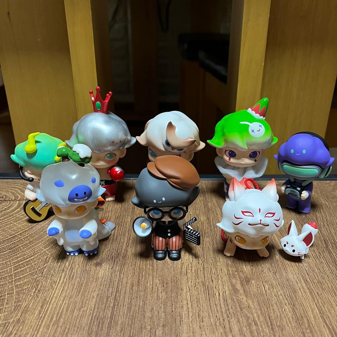 【中古】POP MART DIMOO WORLDフィギュア ８体