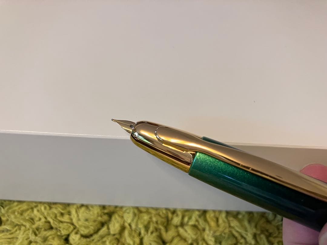 パイロット　キャップレス 万年筆 バンブーフォレスト　F字