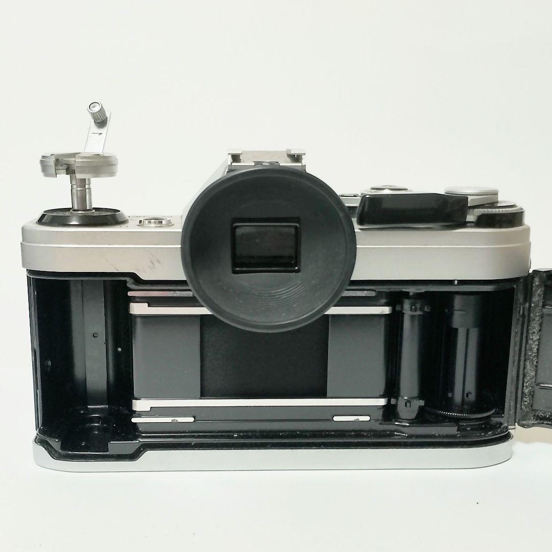 Canon　AE-1　フィルム一眼レフカメラ + レンズ 28mm F1:2.8