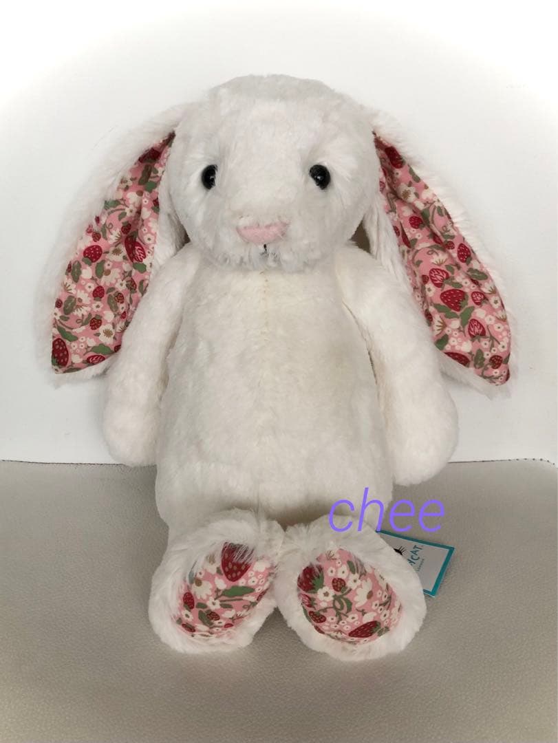 ジェリーキャット　Blossom CreamBunny 'Berry' Mサイズ