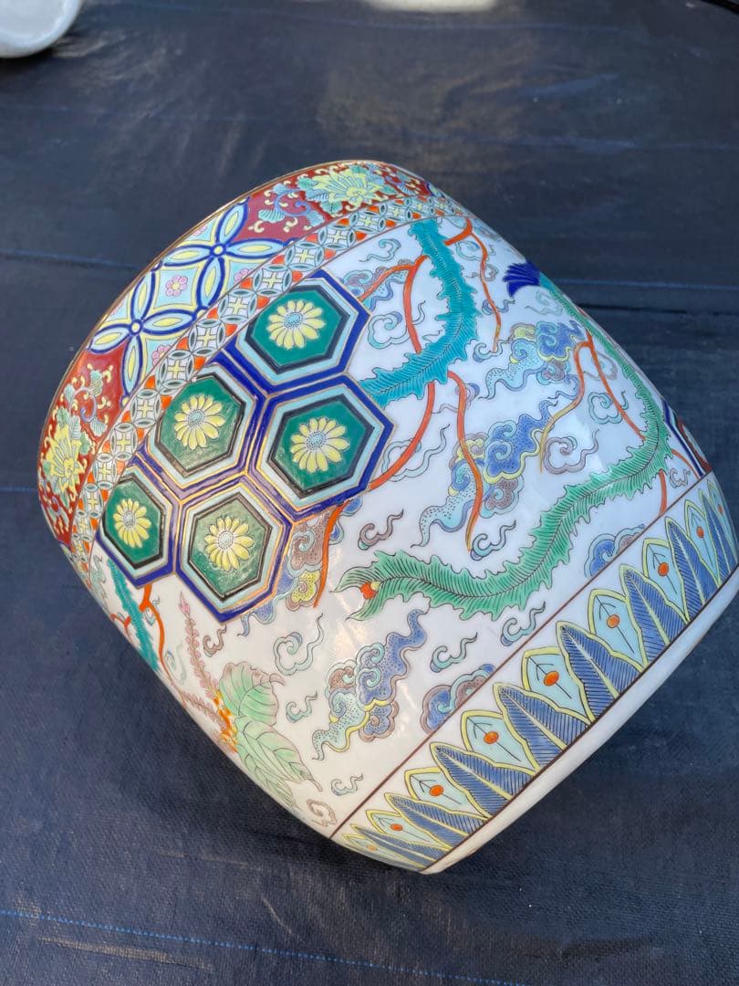 陶器　メダカ鉢・火鉢・花鉢（１２２）