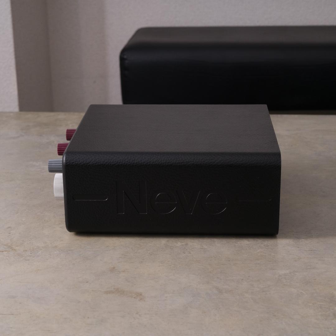 AMS Neve 88M オーディオインターフェイス