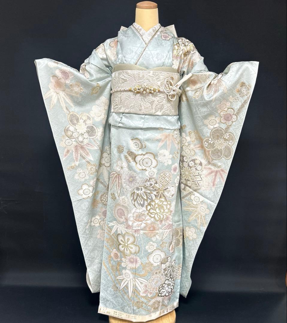 水色の上品な金彩銀彩の牡丹や手毬の振袖フルセット
