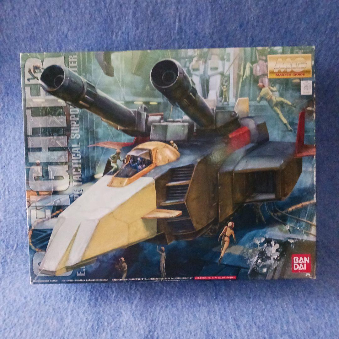 ガンダム　Gファイター　1/100スケールマスターグレードモデル