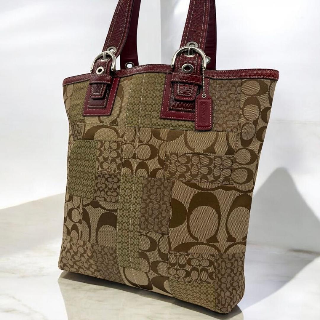 コーチ パッチワーク A4収納 ハンドバッグ シグネチャー キャンバス レザー