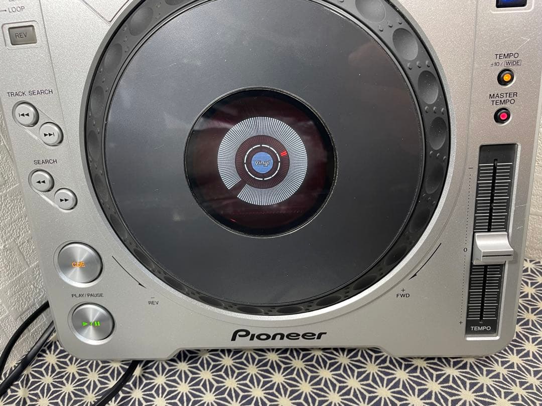 pioneer dj パイオニア　CDJ-800mk2 レンズメンテナンス