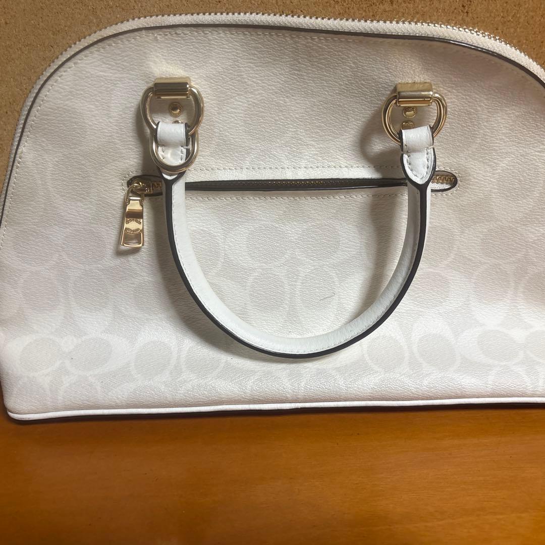 COACH ホワイト ショルダーバッグ