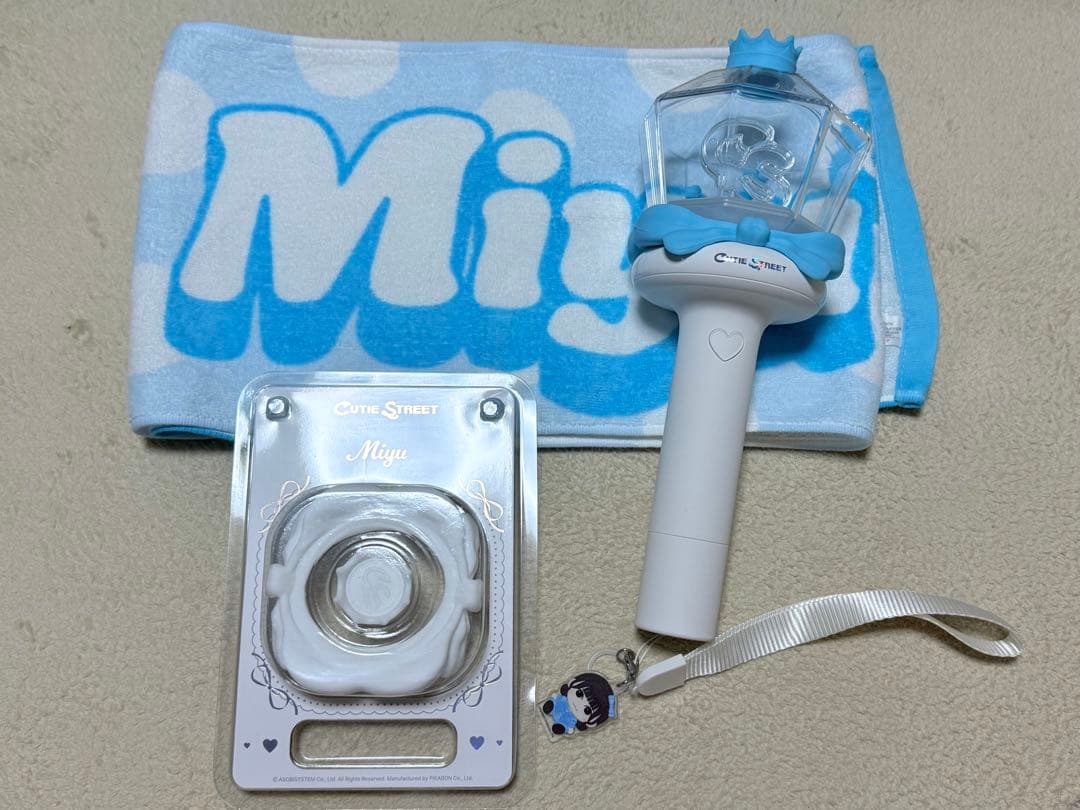 CUTIE STREET ペンライト タオル 梅田みゆ