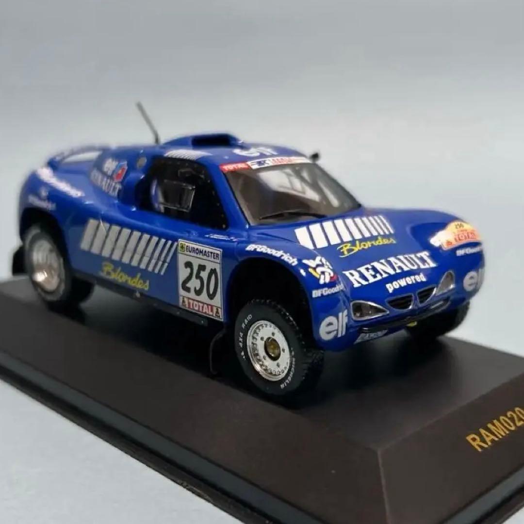 ixo•1/43•シュレッサー ルノー メガーヌ•パリダカ2000優勝車