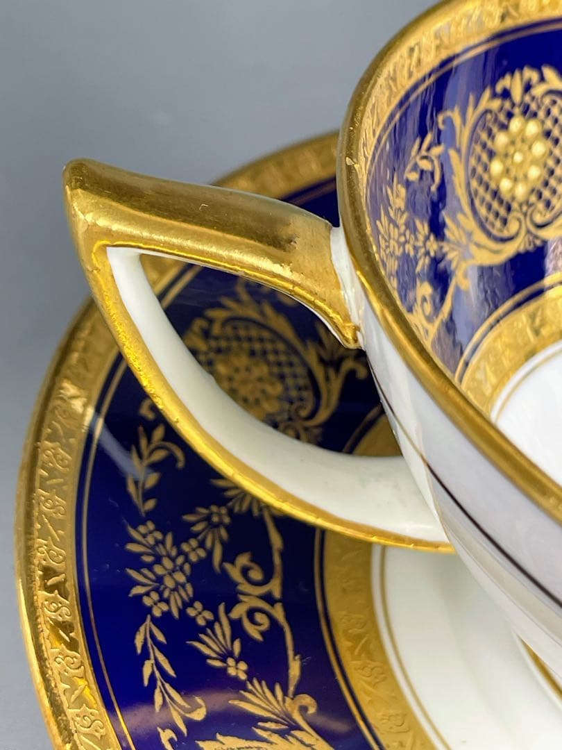 【美品】オールドミントン コバルト地 金彩 ブイヨンカップ＆ソーサー 金盛り