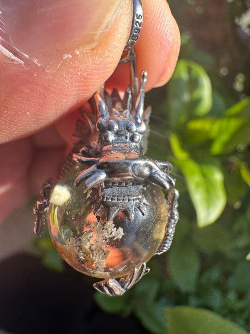 透明感たっぷりのガーデンクウォーツのペンダントトップ　ご希望の方にチェーン無料